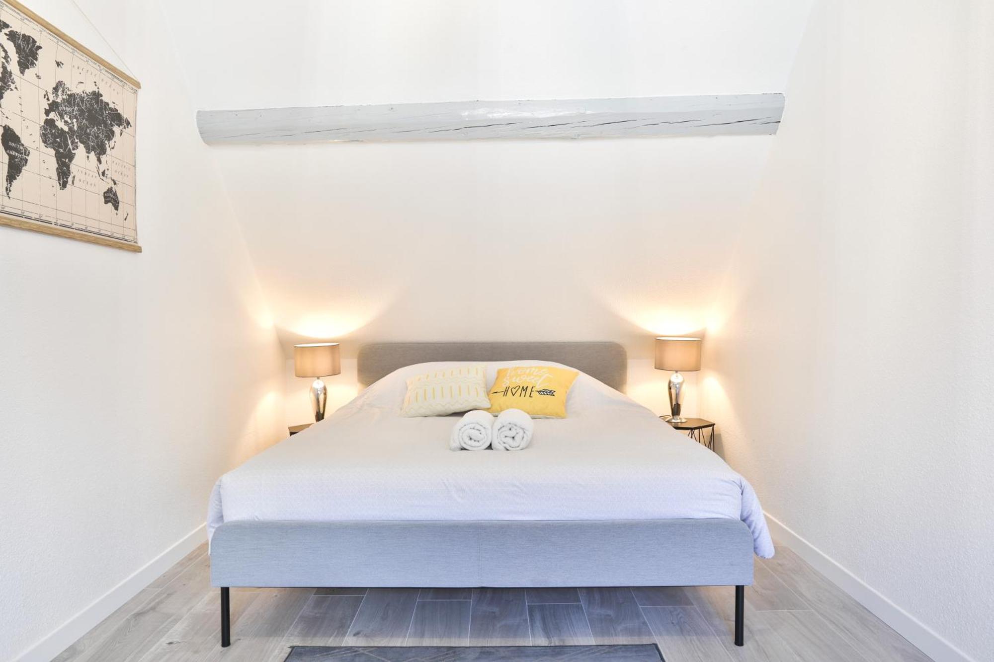 Appartements Duplex 3 Et 4 Personnes - Climatisation - Village Elu Parmi Les "Plus Beaux Villages De France" - Route Des Vins - Centre Alsace Bergheim Zewnętrze zdjęcie