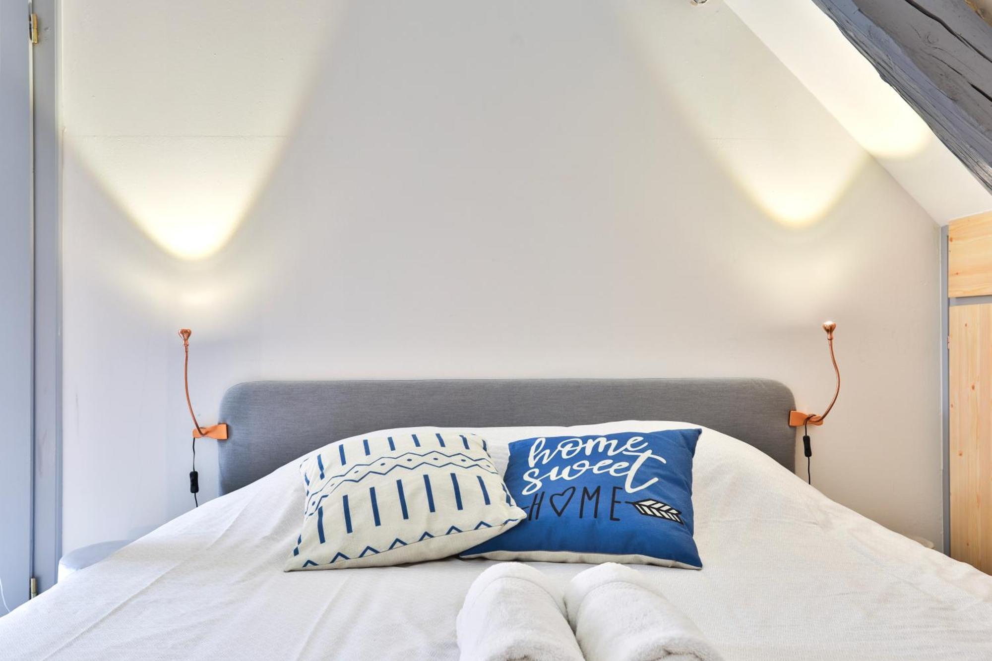 Appartements Duplex 3 Et 4 Personnes - Climatisation - Village Elu Parmi Les "Plus Beaux Villages De France" - Route Des Vins - Centre Alsace Bergheim Zewnętrze zdjęcie