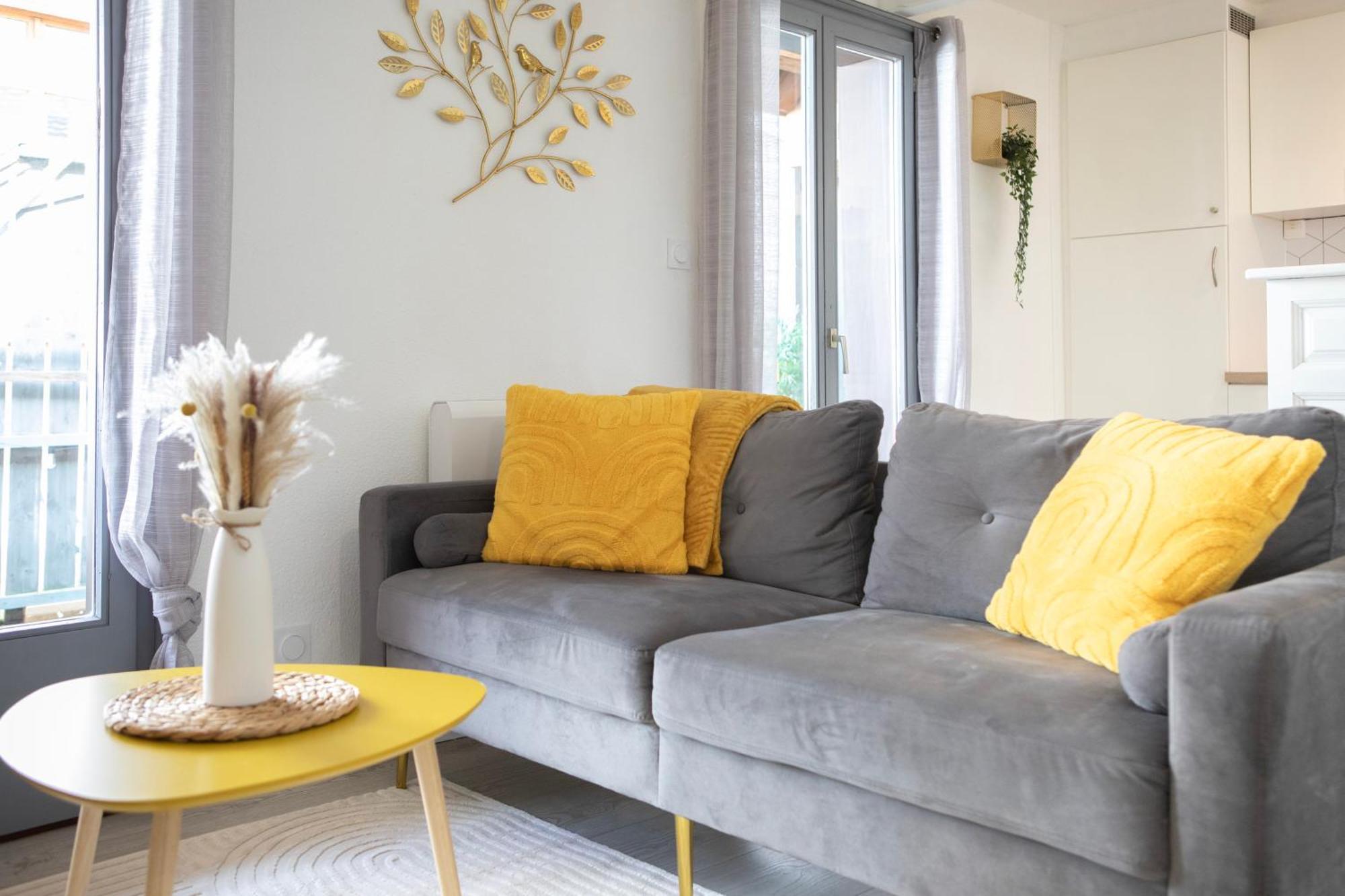 Appartements Duplex 3 Et 4 Personnes - Climatisation - Village Elu Parmi Les "Plus Beaux Villages De France" - Route Des Vins - Centre Alsace Bergheim Zewnętrze zdjęcie